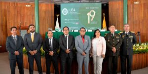 UEA CELEBRÓ SU DÉCIMO NOVENO ANIVERSARIO CON SESIÓN SOLEMNE