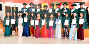 LAS SEDES ACADÉMICAS EL PANGUI Y LAGO AGRIO GRADUARON A NUEVOS PROFESIONALES