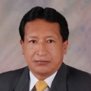 Dr. Luis Auquilla