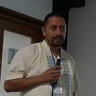 Dr. Ricardo Abril